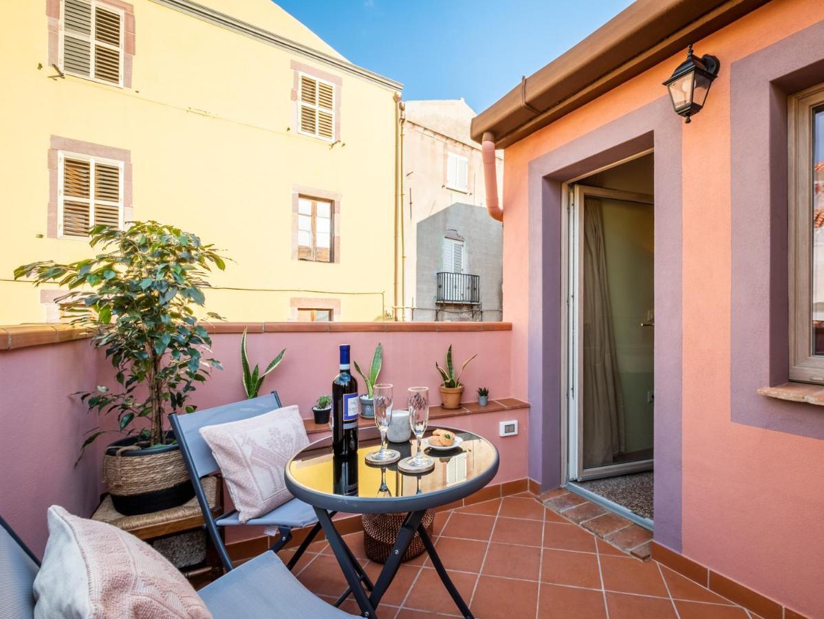 Dimora Sant'Ignazio Guest House Боса Экстерьер фото