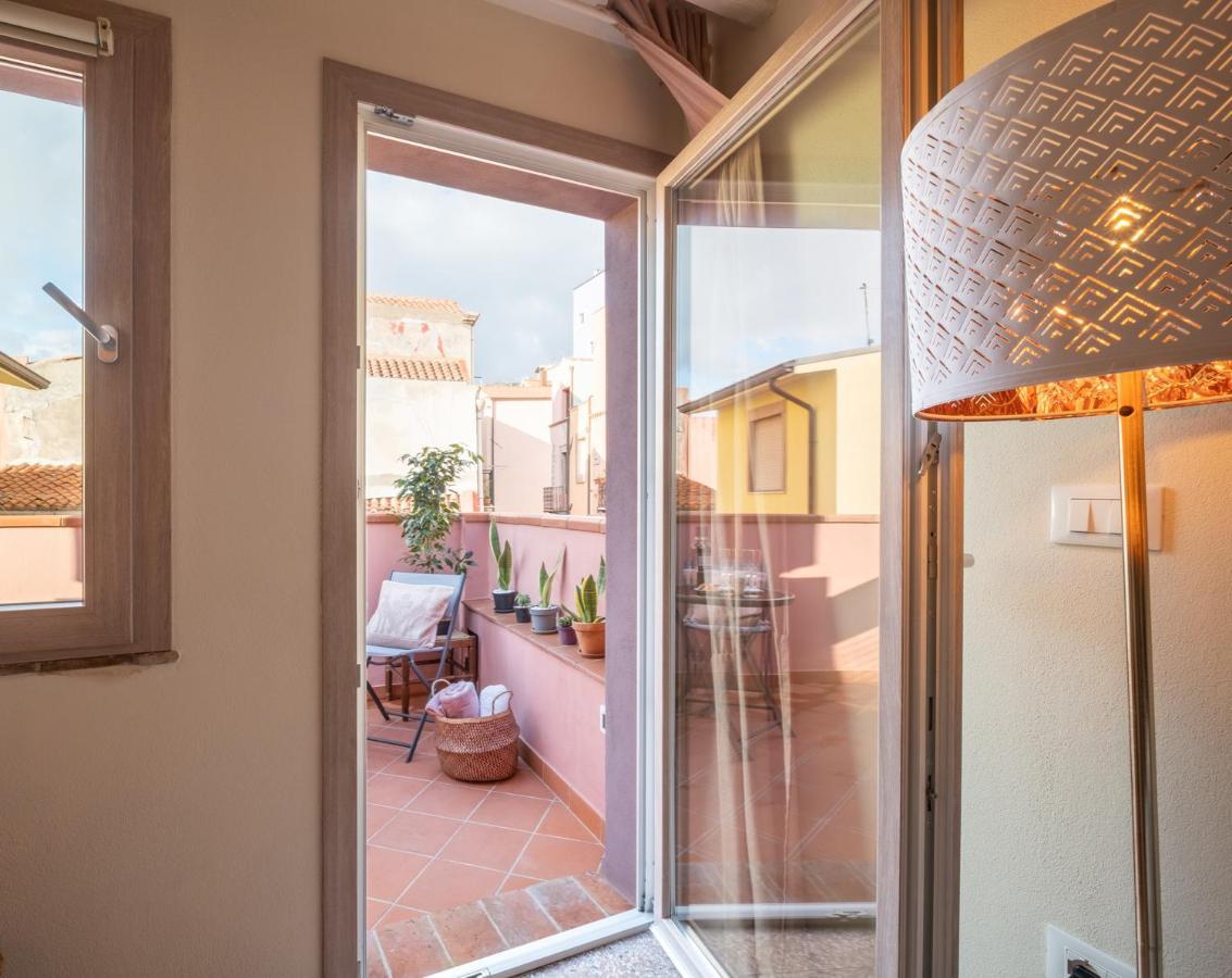 Dimora Sant'Ignazio Guest House Боса Экстерьер фото